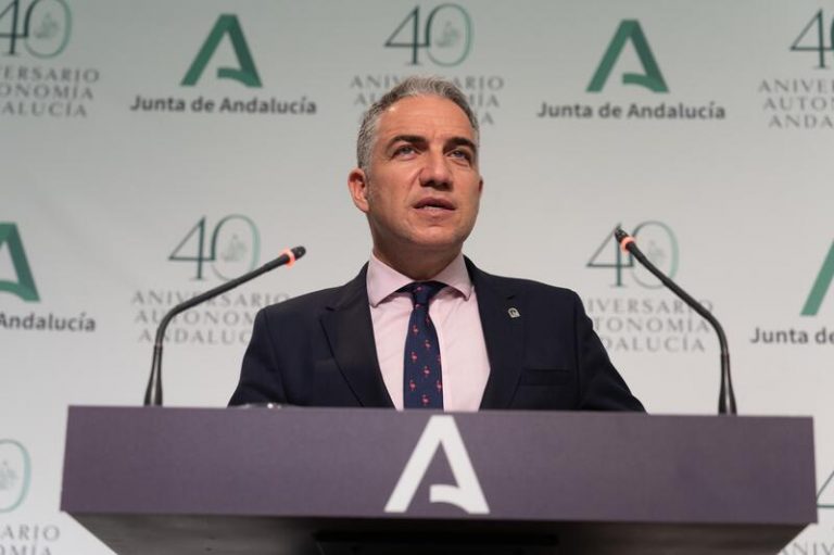 Andalucía espera a organismos internacionales para la tercera dosis