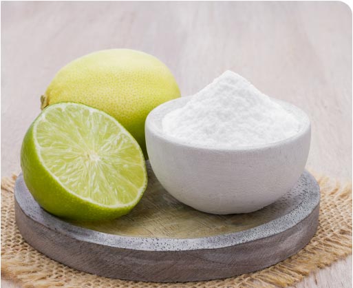 ¿La sal puede quitar las manchas de sudor de la ropa?