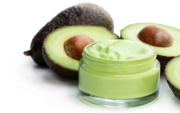 El aguacate no solo se come: cómo hacer una mascarilla para la cara 3 Mascarilla para prevenir arrugas y acné de aguacate