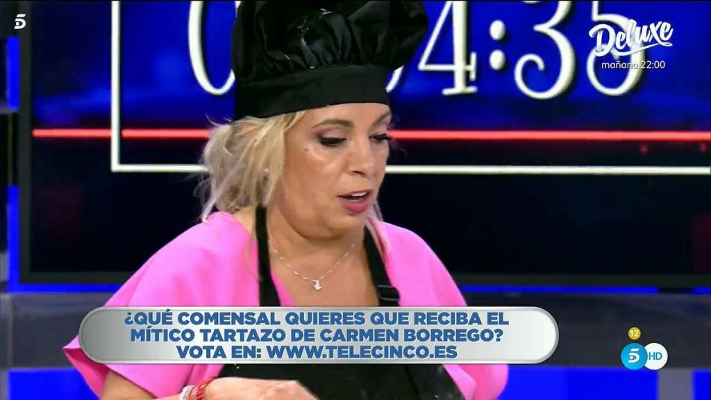 A Carmen Borrego la están utilizando