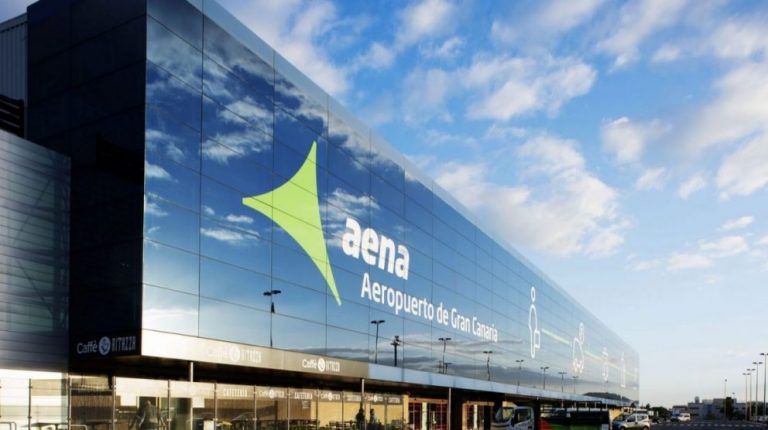 Aena adjudica a Endesa e Iberdrola el suministro de electricidad a los aeropuertos en 2022
