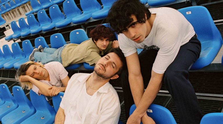 Carolina Durante dedica '10' a Messi