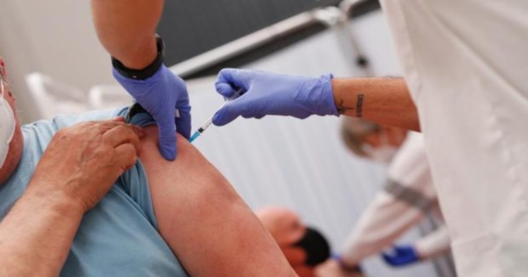 Castilla y León suma 898 nuevos positivos y once fallecidos