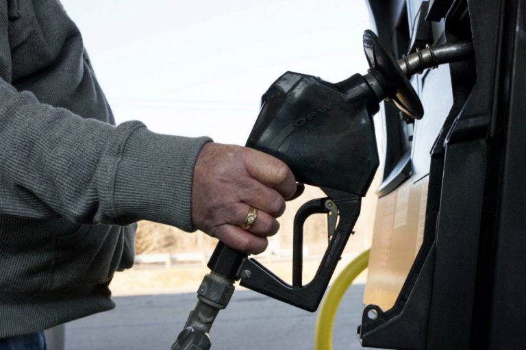 Conpymes participará en la demanda contra petroleras por adulterar el precio del carburante