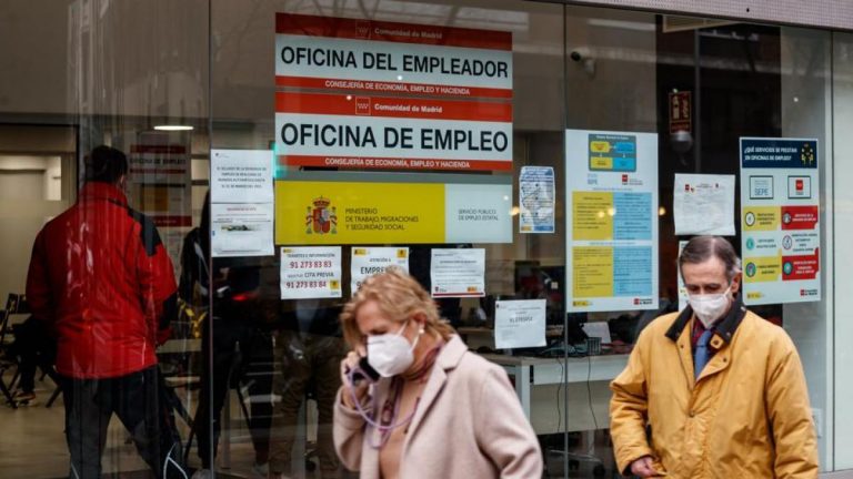 Cómo pedir la tarjeta del paro