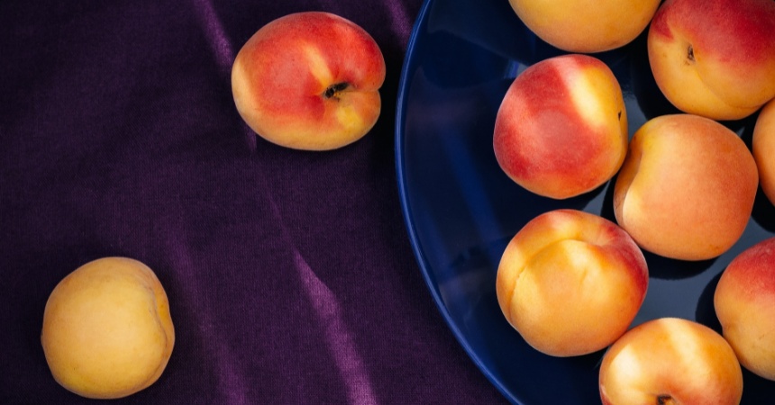 El truco de Arguiñano para pelar los albaricoques rápido y sin dejar nada 147 Maduros pero firmes
