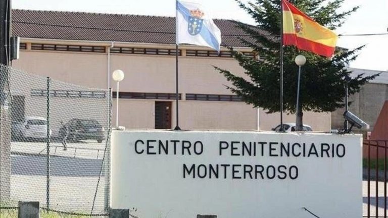 Expedientan a 7 presos de la cárcel de Monterroso que se grabaron consumiendo pastillas