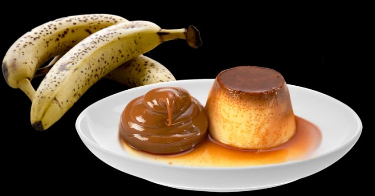 Flan de plátano: así puedes utilizar los plátanos muy maduros