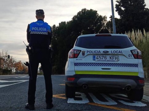 Investigan a una conductora de 65 drogada y en sentido contrario por dos autopistas