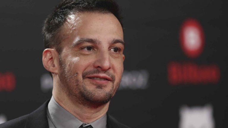 Alejandro Amenábar rompe su silencio: esto opina del éxito de Los Javis en Cannes