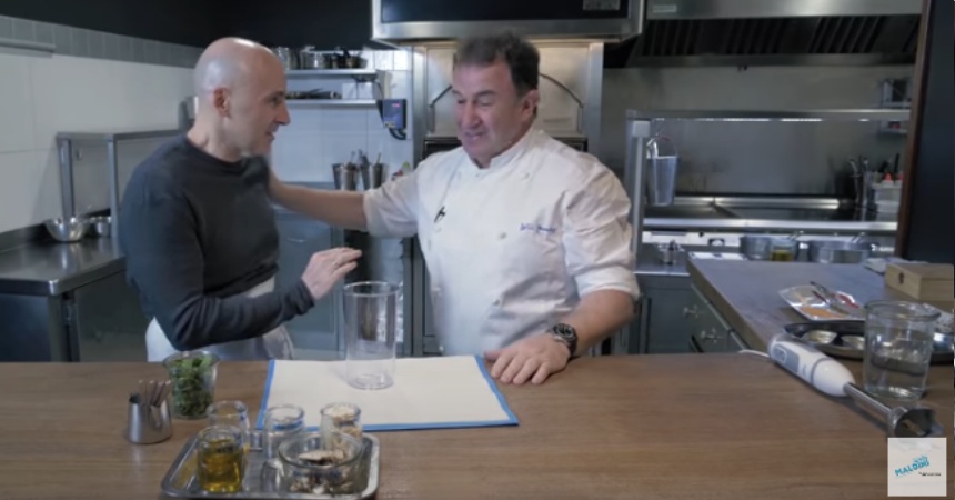 La fenomenal crema Maldini con sardinitas de Martín Berasategui que es toda una novedad