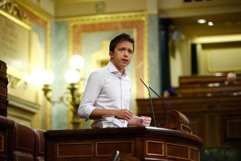 La jueza envía a juicio a Errejón por un presunto delito leve de maltrato