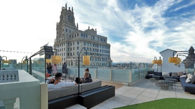 Picalagartos Sky Bar