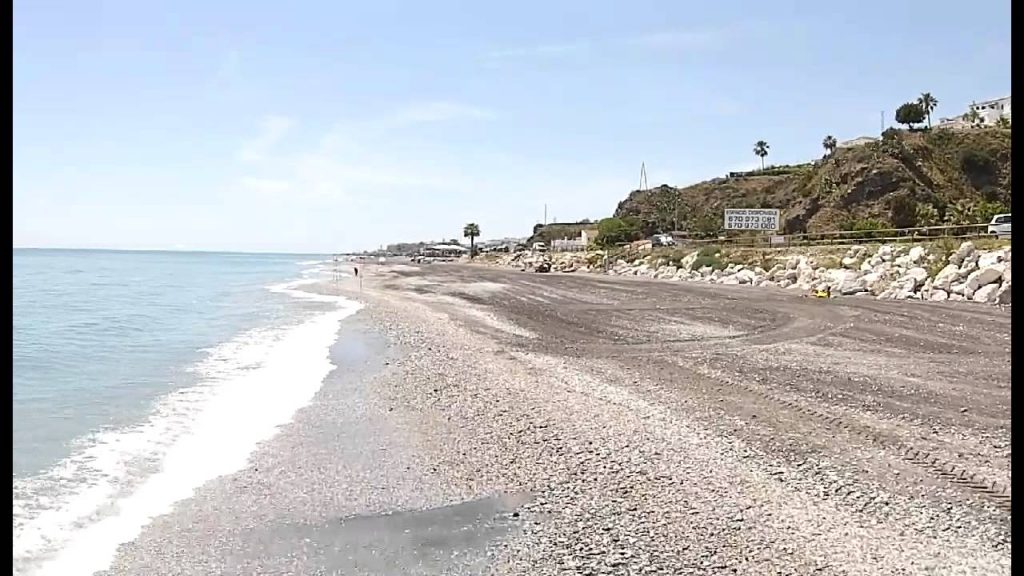 Las playas más íntimas de Andalucía 177 Calaceite en Torroz, una verdadera virginidad