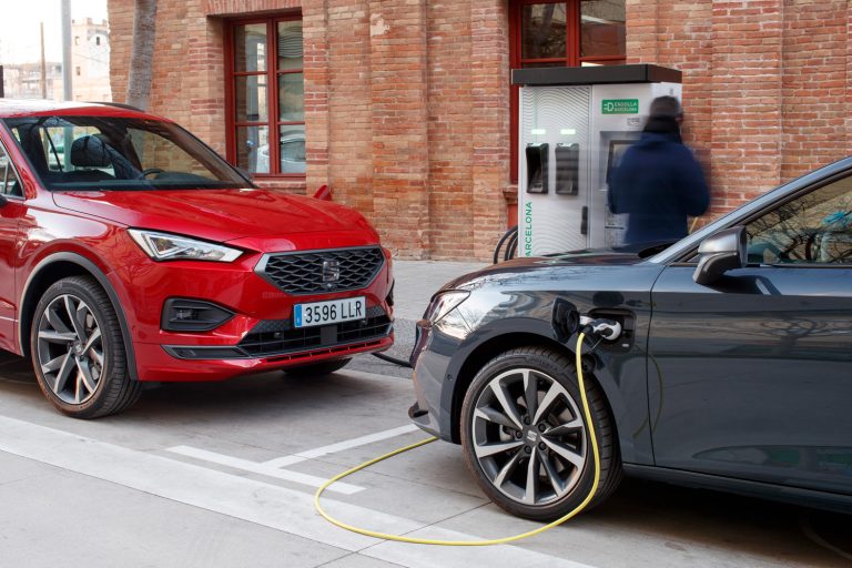 Las ventas de vehículos eléctricos suben un 21% en julio