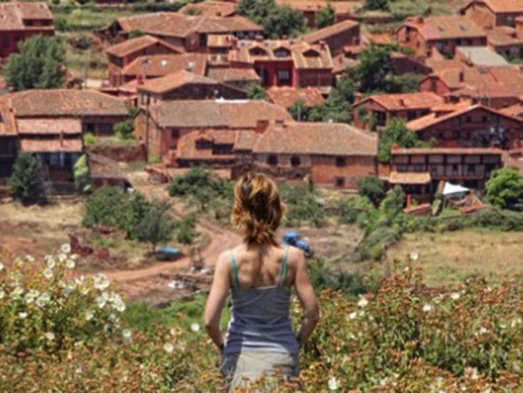 Pueblos de España que te dan dinero por mudarte allí