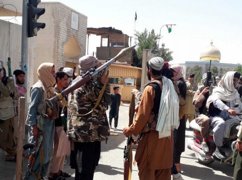 Los ministros de Exteriores de la UE se reúnen este martes por la situación en Afganistán