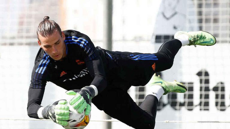 Los motivos de Lunin para largarse del Real Madrid