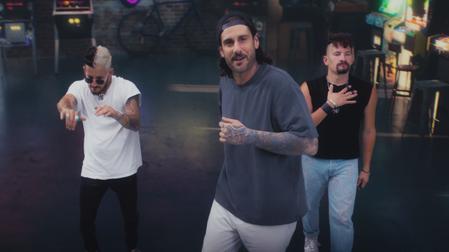 Melendi La Boca Junta Mau y Ricky