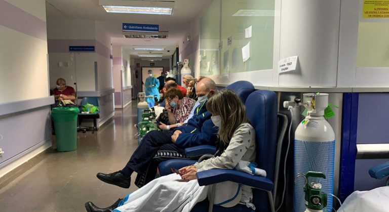 Muchas personas con infecciones leves siguen experimentando síntomas a largo plazo