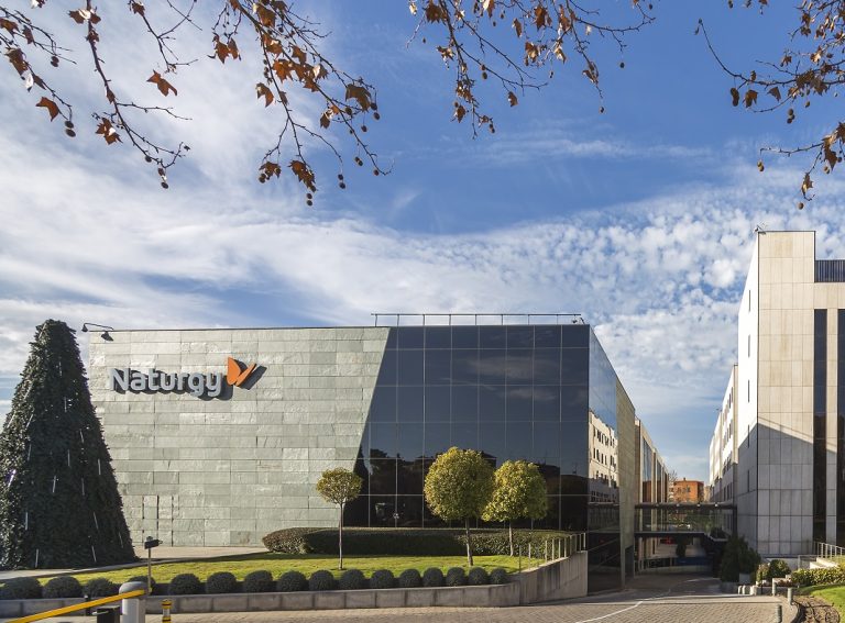 El PP pide que Calviño y Ribera expliquen la venta de Naturgy