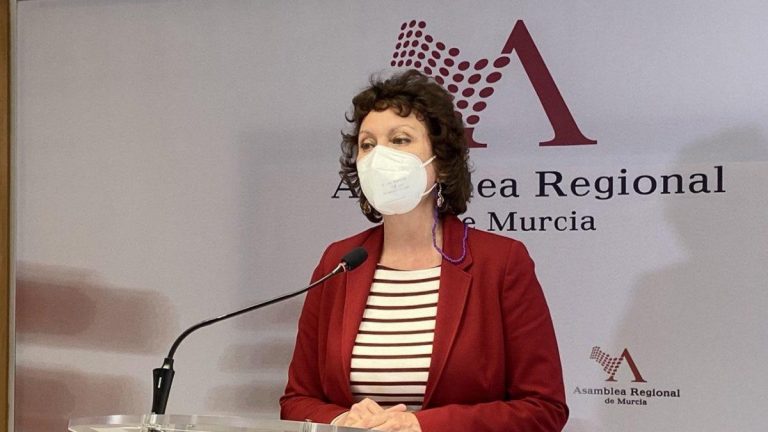 Podemos pide a PP y PSOE que apoyen su propuesta para proteger el Mar Menor