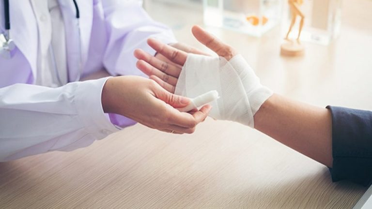 Cómo aliviar las quemaduras en 1 minuto