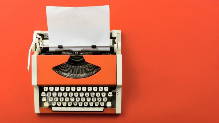 Cómo hacer una reseña de un libro