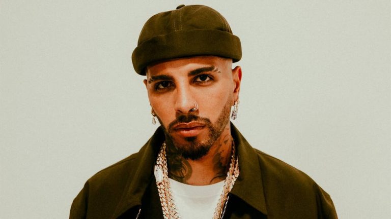 Rauw Alejandro en 'Desenfocao', su nuevo vídeo