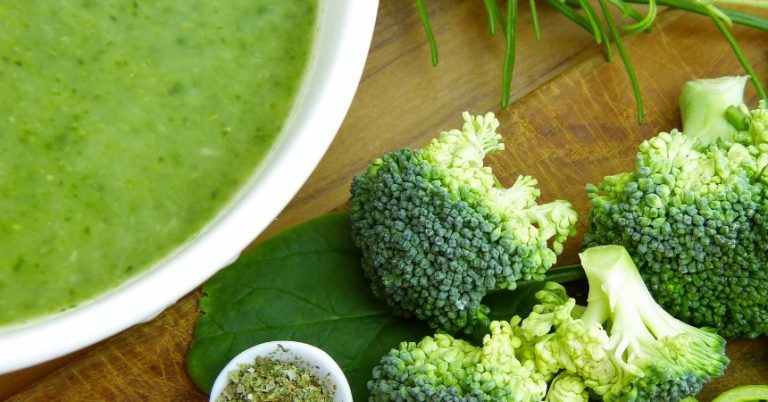 Salsa brocomole: cómo hacer la salsa de moda que ha desbancado al guacamole