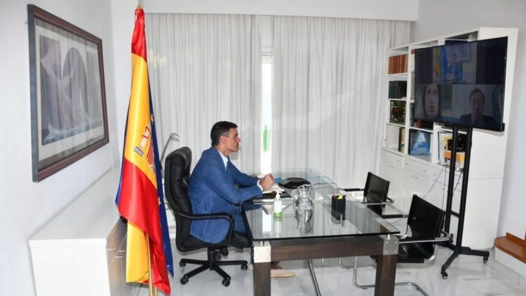 Sánchez reúne este jueves por videoconferencia a sus ministros por Afganistán