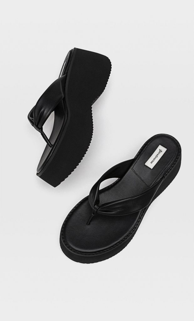 9 prendas de las rebajas finales de Stradivarius que son las más buscadas 83 9 prendas de las rebajas finales de Stradivarius que son las más buscadas