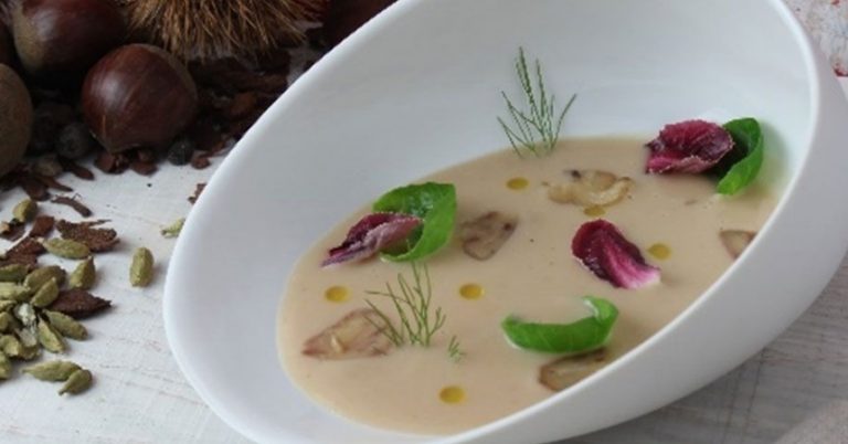 Sopa de castañas: Cómo preparar la receta de alta cocina de Martín Berasategui