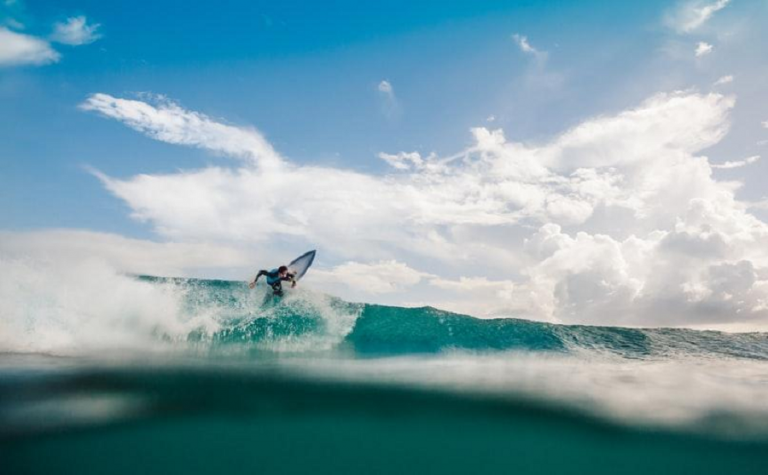 3 razones por las que deberías practicar surf