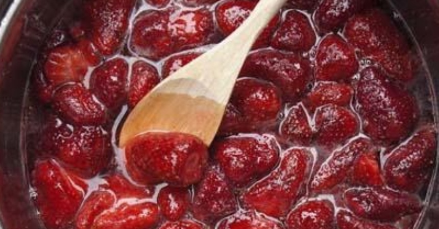 Tarta de queso: la alternativa con fresas de Martín Berasategui que se convierte en la más apetecible