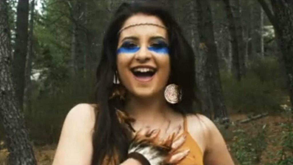 Operación Triunfo: la extriunfito que se ha metido en una iglesia 6 Thalía Garrido en su videoclip