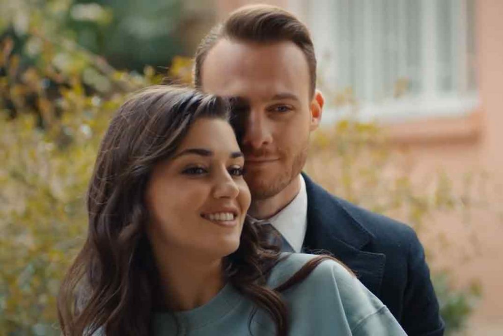 Una apuesta de los actores de Love is in the air