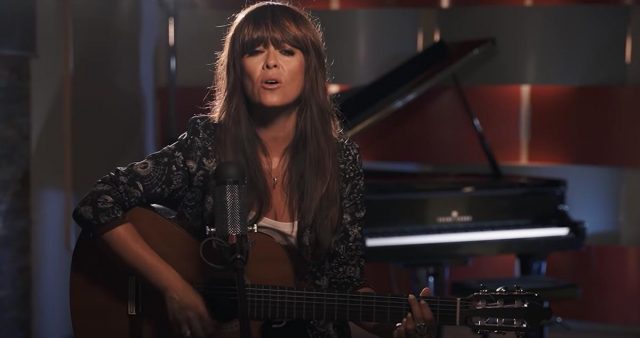 Vanesa Martín paso a dos