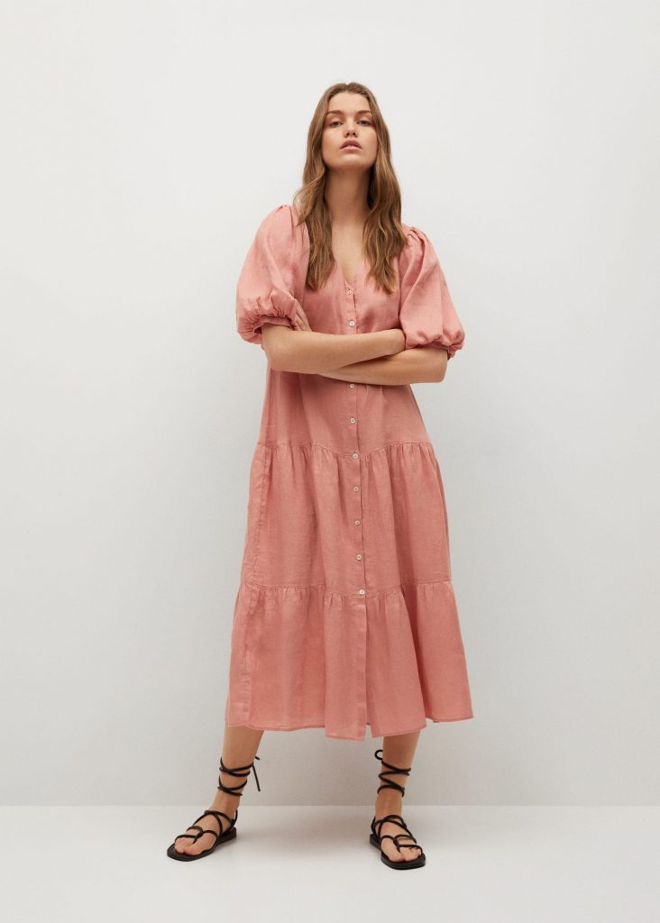 Mango: el vestido corto por 20 euros que más de una querrá para lucir bronceado