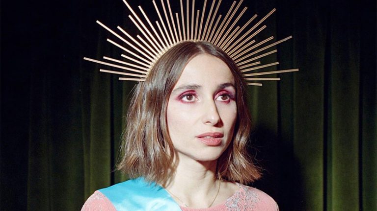 Retiran el cartel del concierto de Zahara en Toledo  ante las acusaciones de Vox