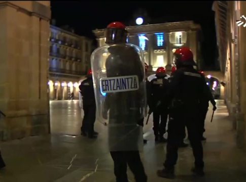 frame_1611261185_amp_w1200