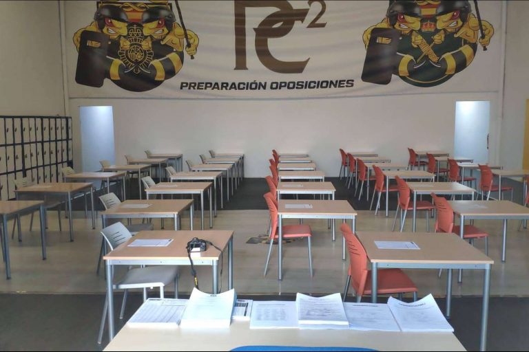Elevados índices de aprobados en la academia para opositores de Policía Nacional y Guardia Civil, PC2
