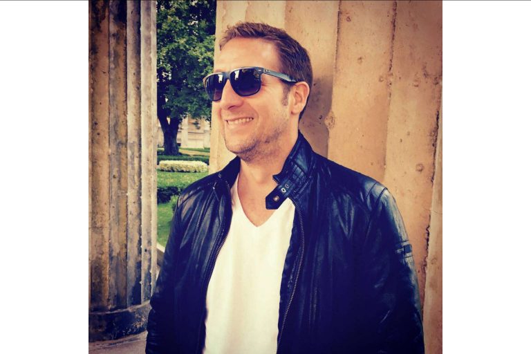 Vuelo de Rapiña, el libro de cuentos de drama oscuro de Paul Seaquist