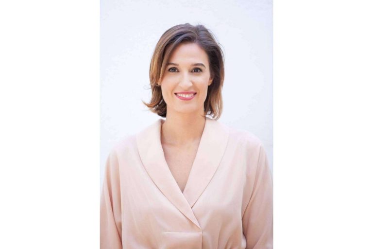 Hélène Colinet propone un nuevo concepto de enseñanza que va más allá de aprender idiomas