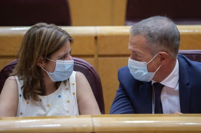 El PSOE prevé renovar el lunes la dirección de sus grupos parlamentarios