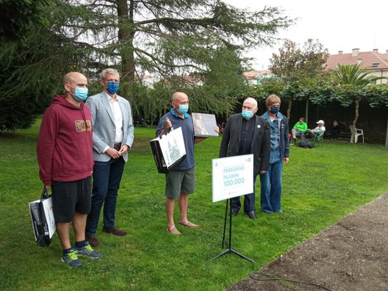 Santiago recibe a su peregrino 100.000