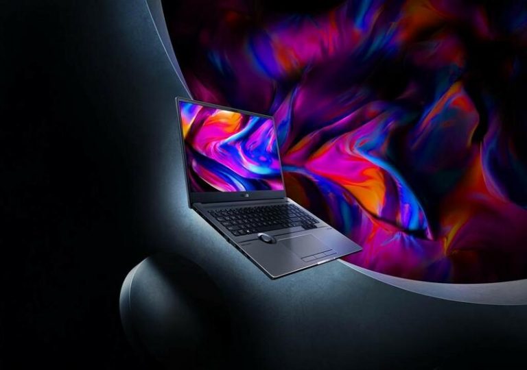 Asus dota de un dial y paneles OLED a sus nuevos portátiles