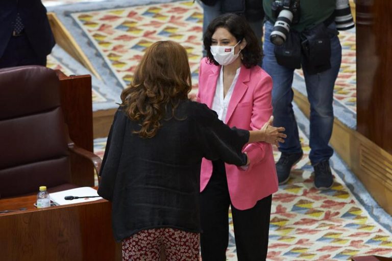 Ayuso se reúne este lunes con los grupos de la oposición para escuchar sus propuestas