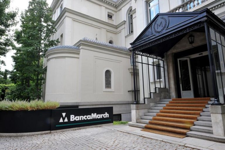 Banca March acuerda participar en la plataforma de futuros sobre divisas BME FX