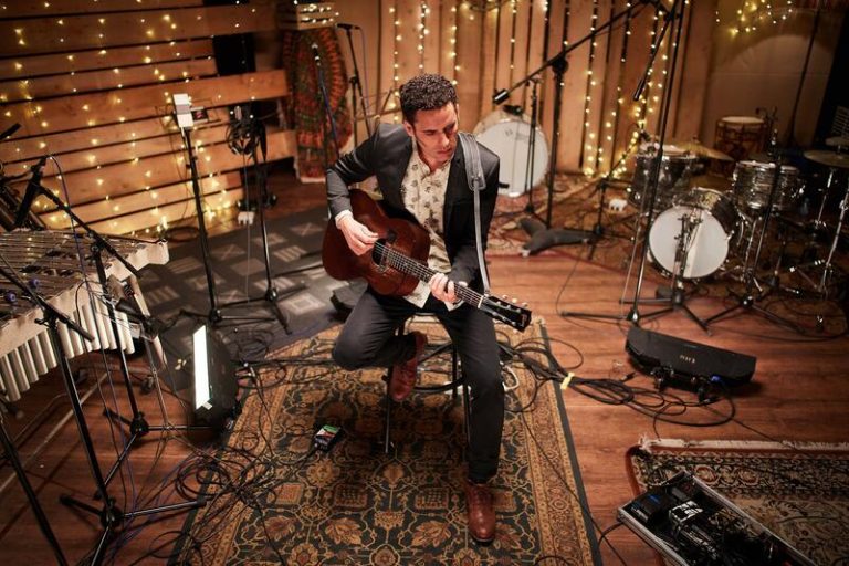 SON Estrella Galicia inaugura su vuelta a las salas con un concierto de Depedro en Madrid